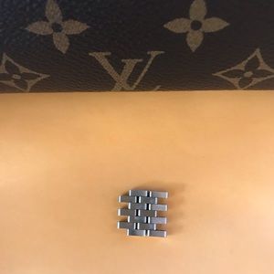 Silver links deco watch